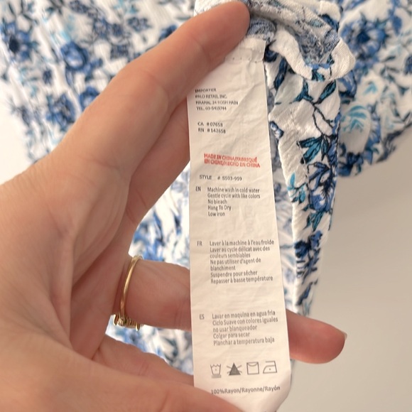 Floral Ruffle Tank Top - Picture 3 of 4